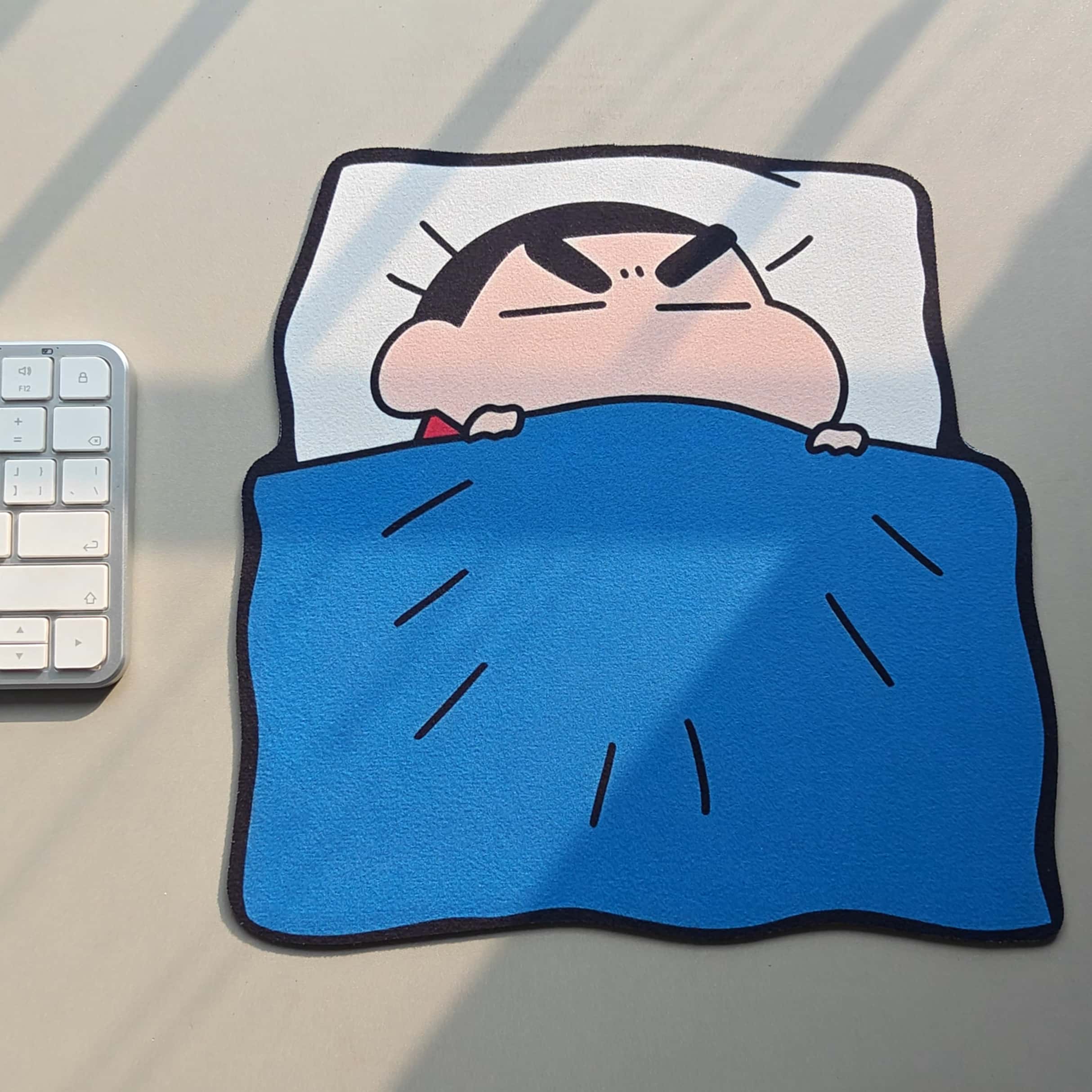 HOT Sale Cute Crayon Shinchan  - đánh giá và giá Desk Setup Cute