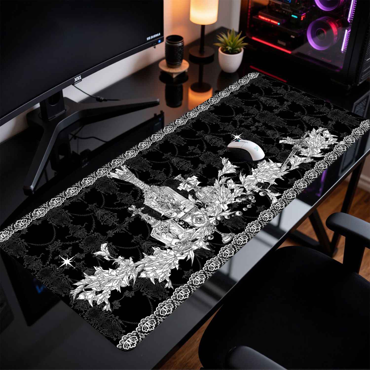 Divine Realm Gothic Building M - đánh giá và giá Rubber Mat Desk