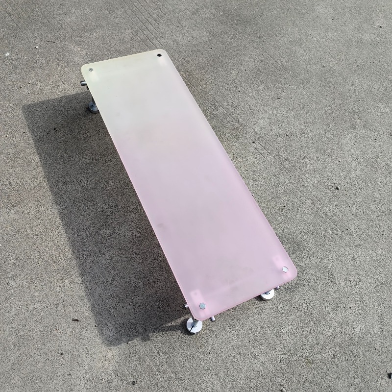 ‌Aesthetic Pink Gradient Acryl - đánh giá và giá Desk Setup With Laptop And Monitor