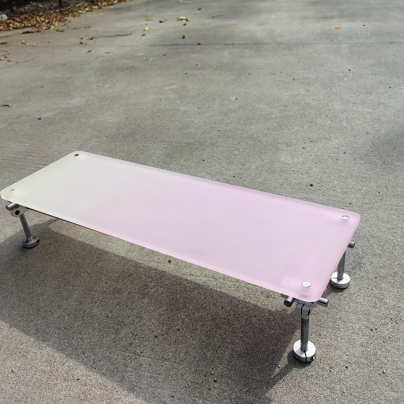 ‌Aesthetic Pink Gradient Acryl - đánh giá và giá Desk Setup With Laptop And Monitor
