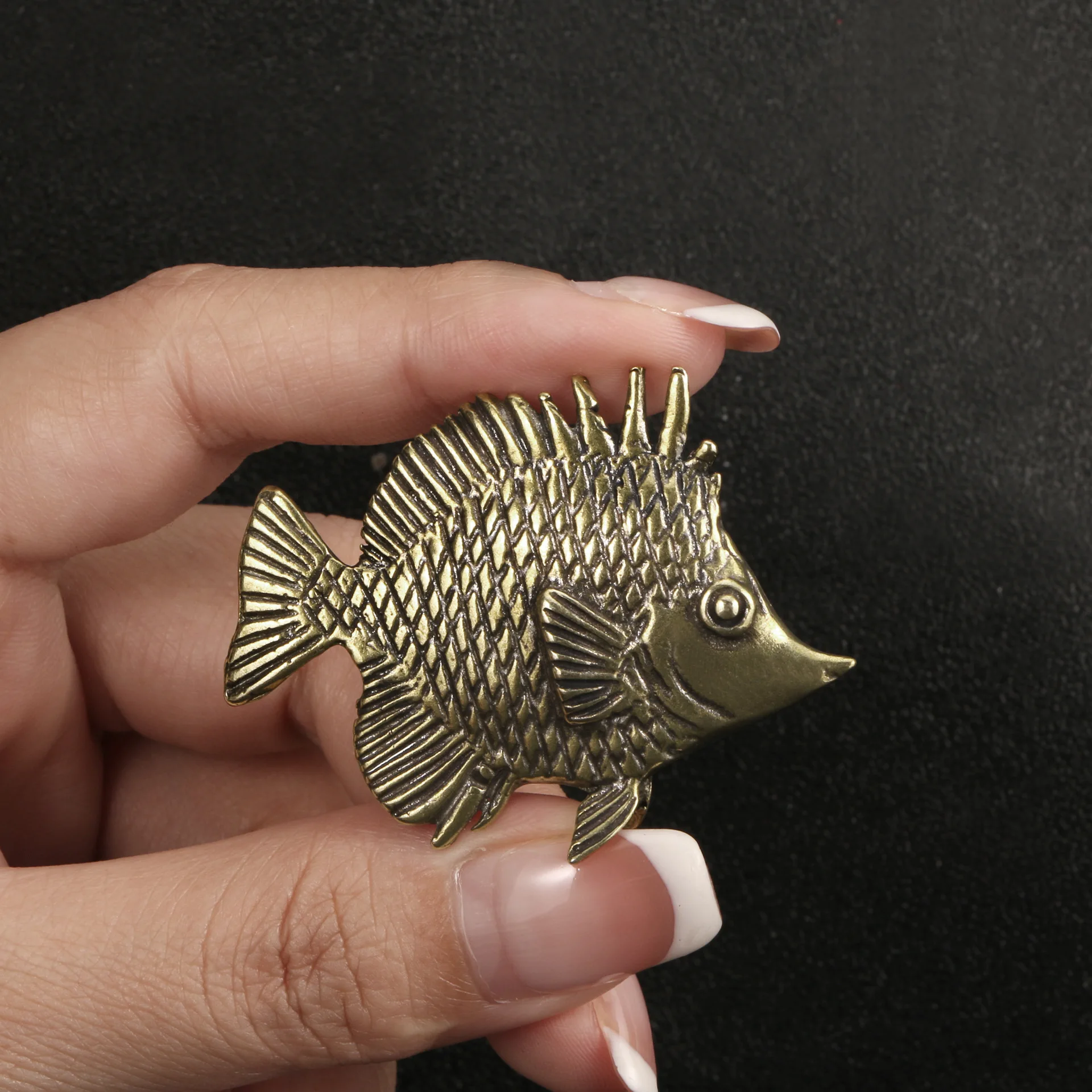 Brass Ornamental Fish Antique  - đánh giá và giá Desk Setup Cute