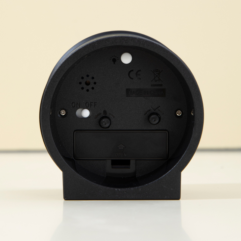 4-inch Simple Nightlight Alarm - đánh giá và giá Desk Setup Simple